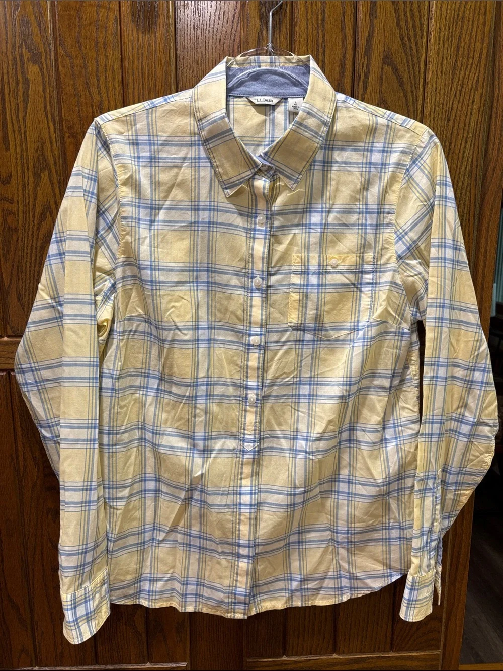 L.L. Bean Bundle Casual Button-Down Shirt